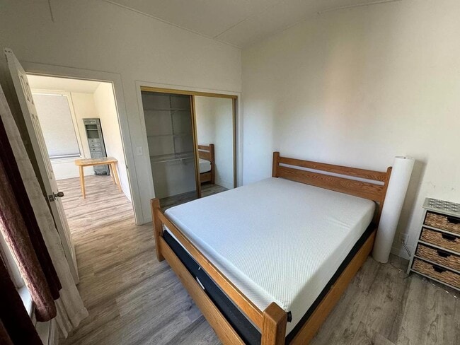 Photo - 1749 Santa Barbara Ave