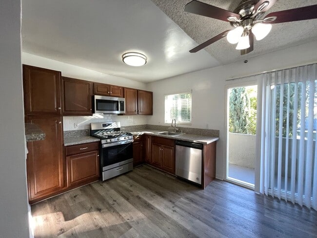 Photo - 271 Parke St