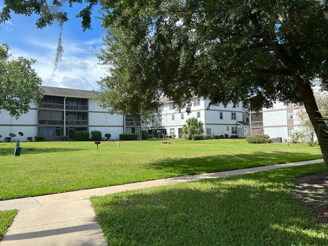 Photo - 6519 W Newberry Rd