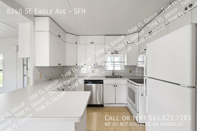 Photo - 8240 SE Eagle Ave