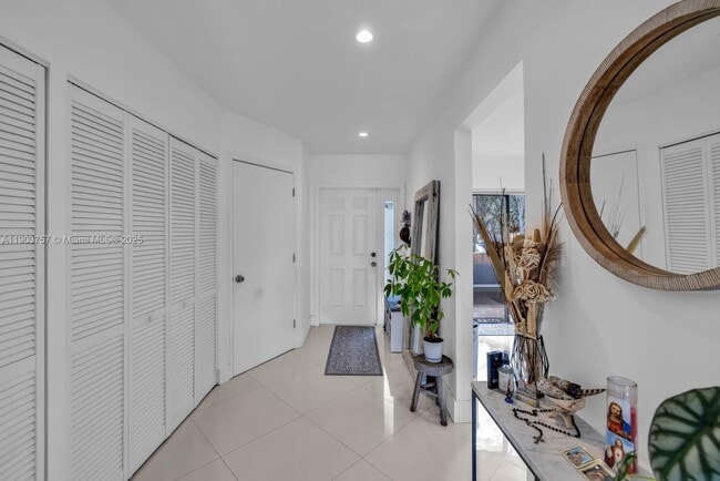 Photo - 10731 NW 14th St