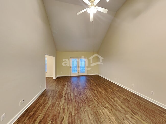 Photo - 1707 Arrowhead Dr