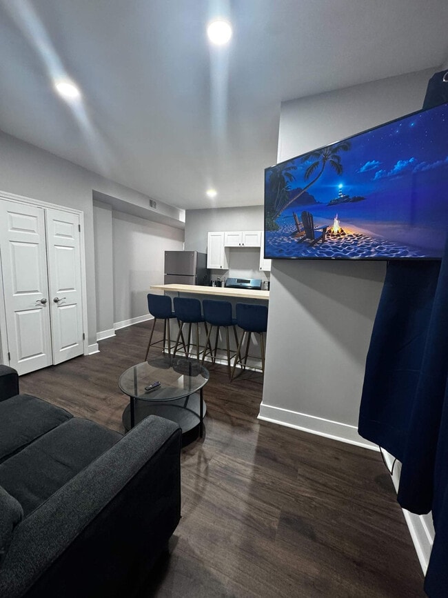 Photo - 126 Bainbridge St Unit ID1472406P