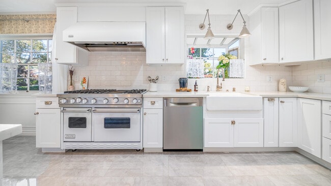 Photo - Burbank Wonder Years house