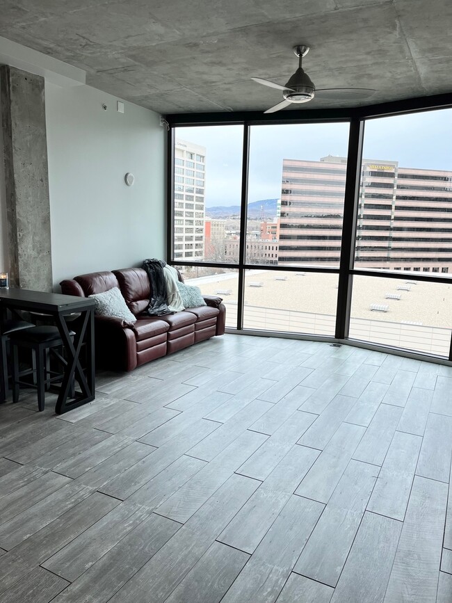 Photo - 851 W Front St Unit Aspen Lofts Building