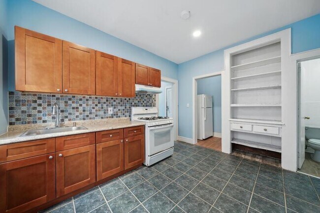 Photo - 14-16 Montrose Terrace