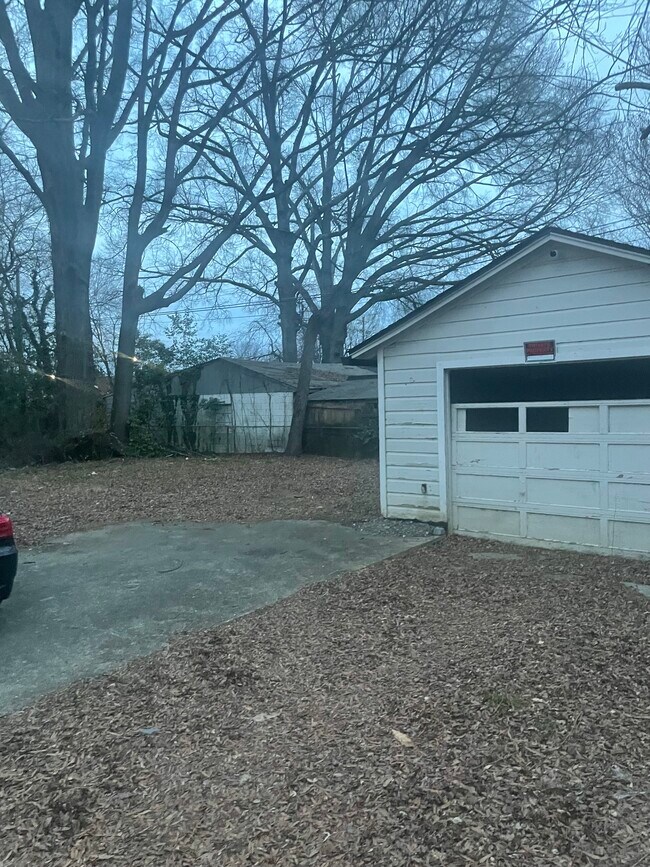 Photo - 4220 Blackwood Ave