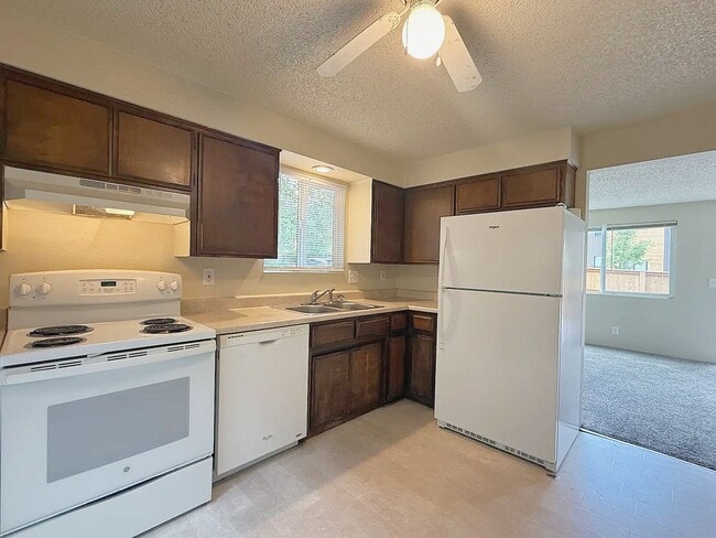 Photo - 1274 Quincy St Unit 1276