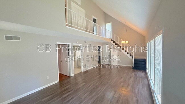 Photo - 3136 Sycamore View Rd