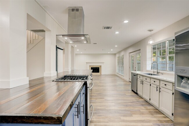 Photo - 3122 Rimrock Dr