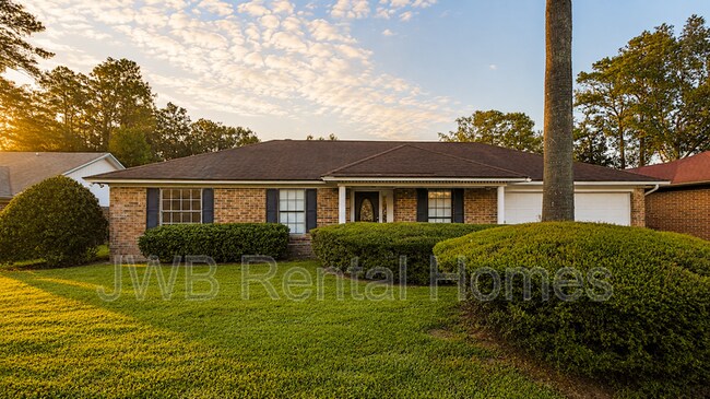 Building Photo - 11628 Harts Rd