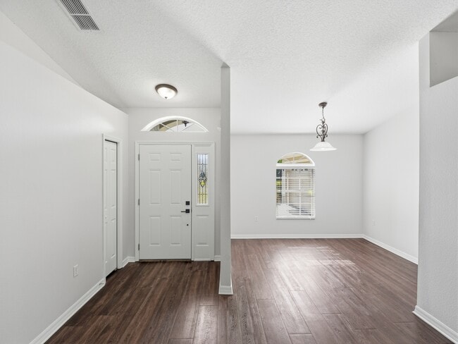 Photo - 2368 Sweetwater Blvd