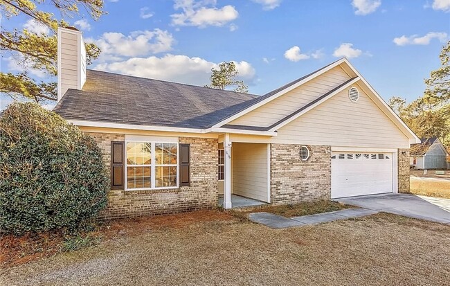 Building Photo - 116 Mosswood Dr Rental