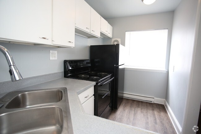 Falling Creek Apartments