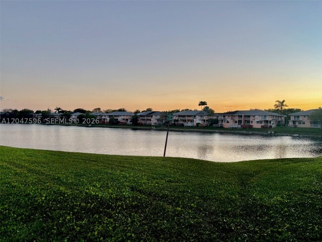 Photo - 3200 NW 46th St Unit 205