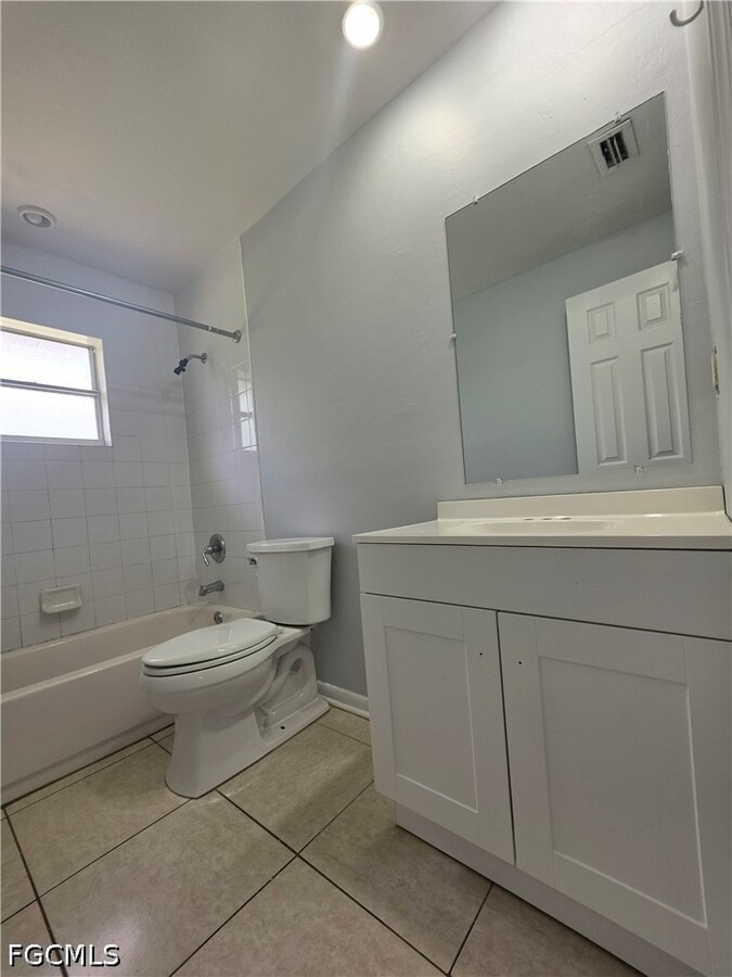 Photo - 5465 Sago Ave