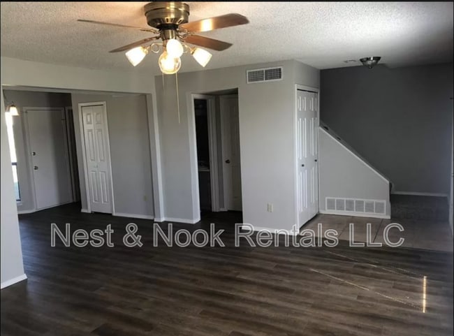 Photo - 3000 W Houston Pl