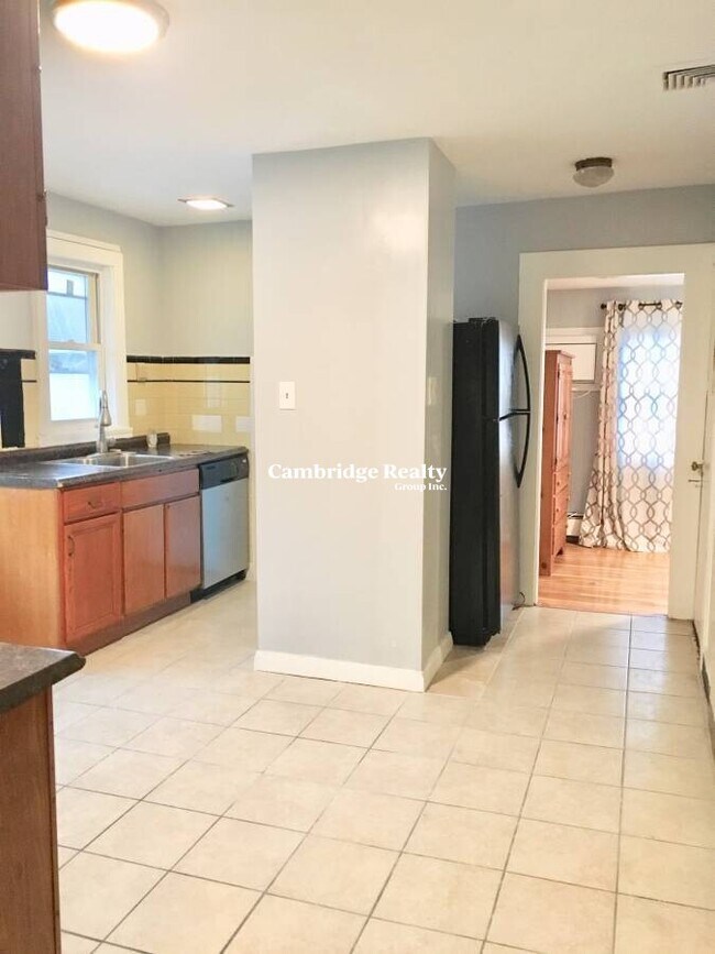 Photo - 62 Woods Ave Unit 2A