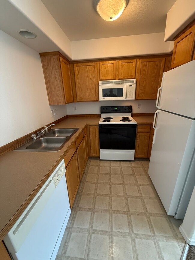 Photo - mar235 Unit A