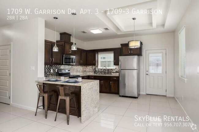 Building Photo - 1709 W Garrison Dr Unit 1709-3 Garrison Rental