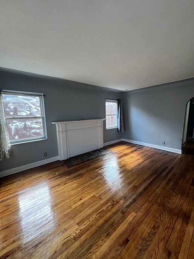 Photo - 10141 Roxbury St