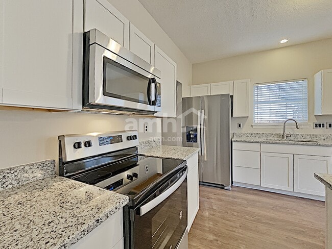 Photo - 1301 Sweetgum Ln