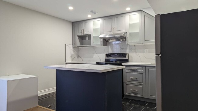 Photo - 133 Herdwick St