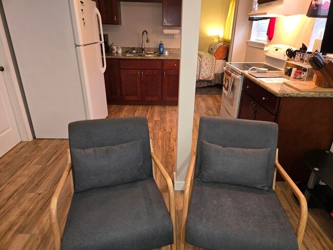 Photo - 1213 5th St Unit B