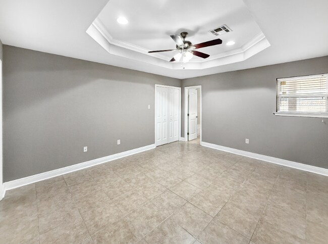 Photo - 7230 Yorktown Dr