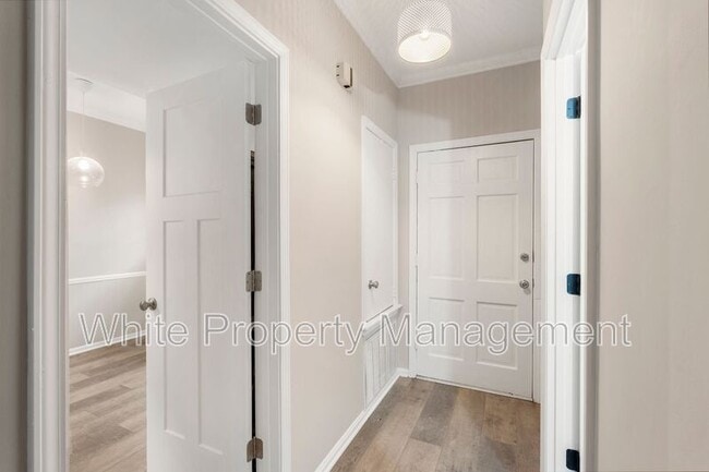 Photo - 5949 Quail Hollow Rd Unidad #E