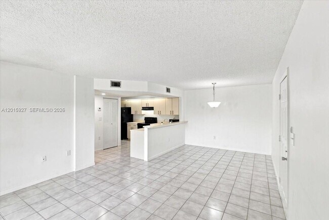 Photo - 8660 SW 212th St Unit 306