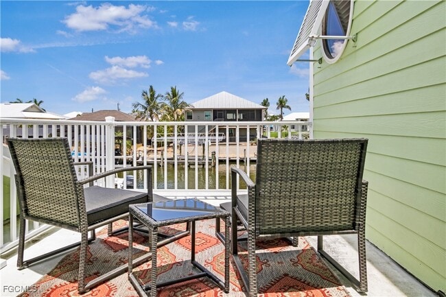 Building Photo - 2372 Baybreeze St