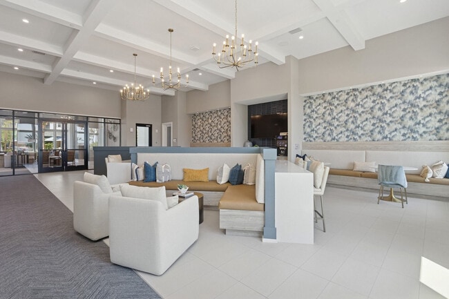 Photo - Ascend Mirada