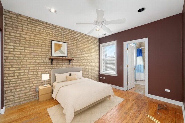 Photo - 2531 W Berwyn Ave Unidad 3