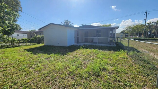 Photo - 731 Phippen Waiters Rd Casa