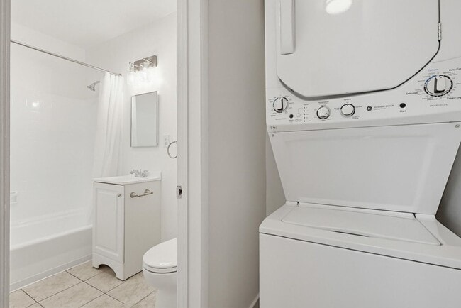 Photo - 6629 Crenshaw Blvd Unit 15