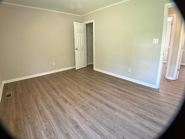 Photo - 1806 Alpine Dr