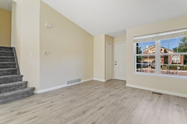 Photo - 8465 Ilex Dr