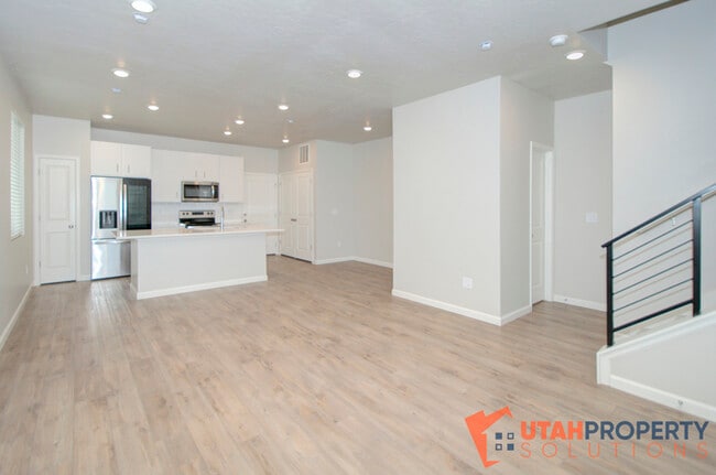 Photo - 63 N Veranda Ct