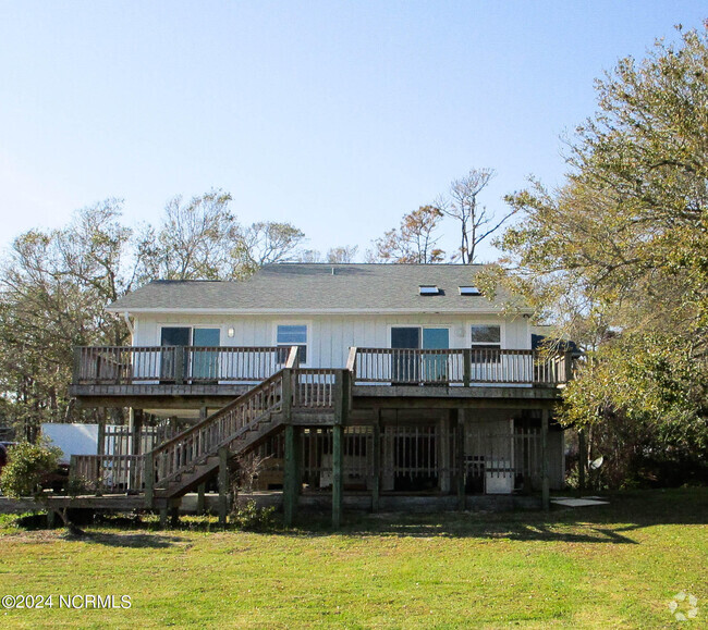 Building Photo - 7019 Sound Dr Rental