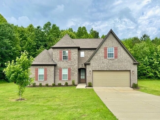 Now Leasing a 5-bedroom 3 bath home in Byh... - Now Leasing a 5-bedroom 3 bath home in Byh...