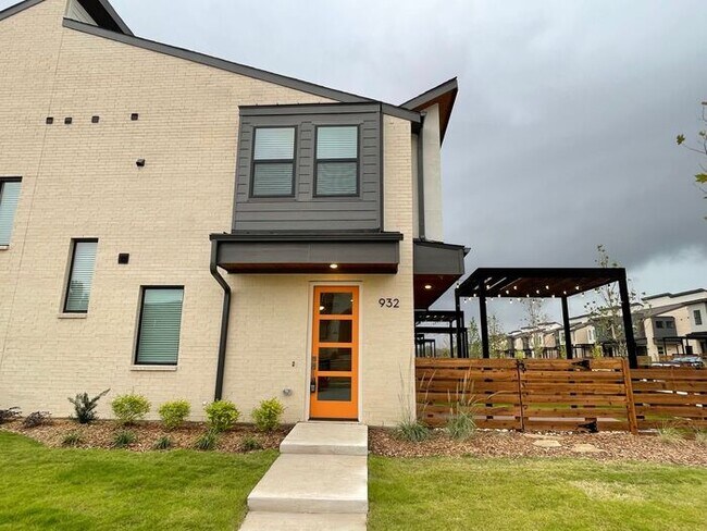 Photo - 1 Year old townhome for lease in McKinney