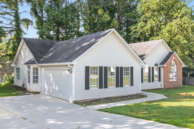 Photo - 85 Pompas Ct