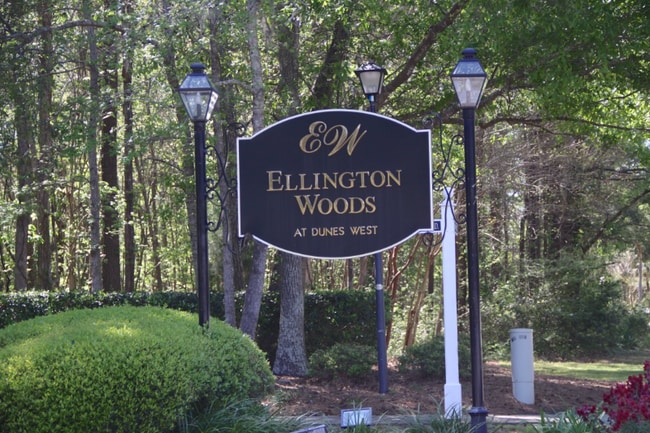 Photo - 1721 Wyngate Cir