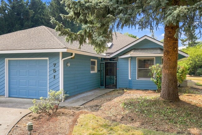 Building Photo - Charming 3-Bedroom Home with Garage & Lawn Care Included