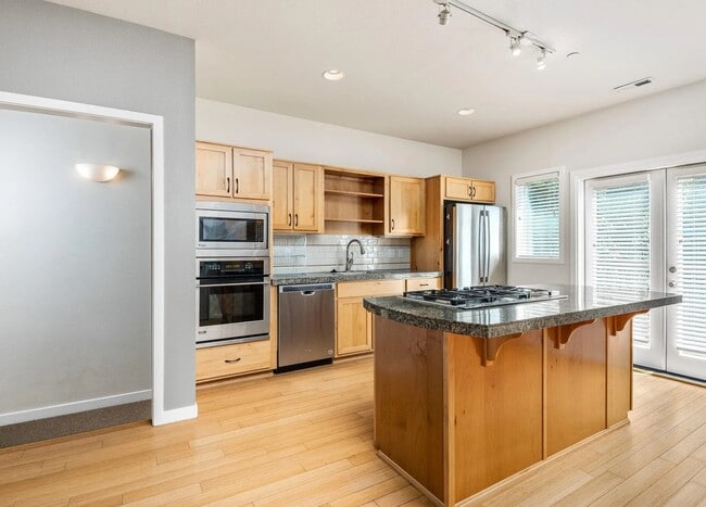 Photo - 4132 S Corbett Ave