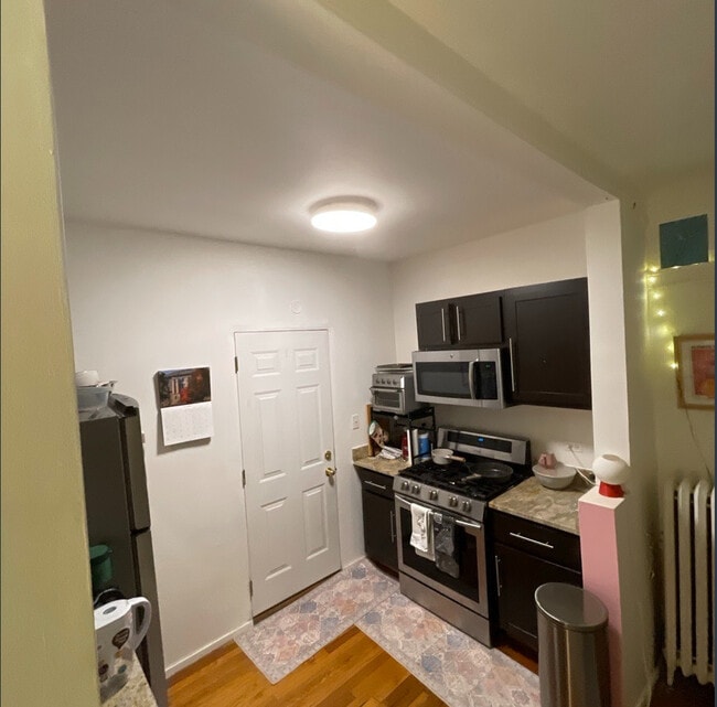 Photo - 685 W Wrightwood Ave Unit 1S