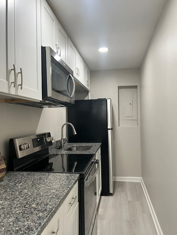 Photo - 2299 Boulevard Granada SW