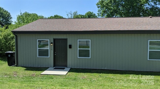 Photo - 250 W McNeely Ave