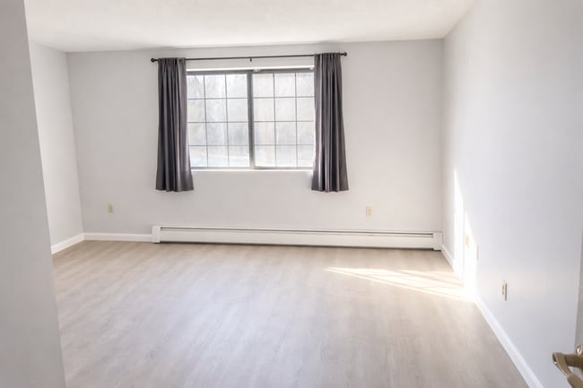 Photo - 2100 Skyline Dr Unit 4